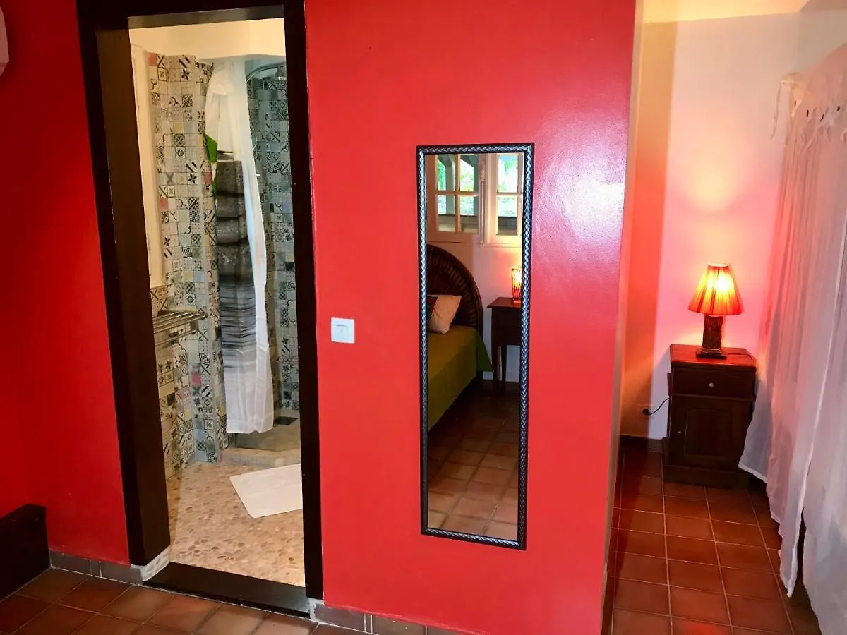 Villa Mabouya Ecolodges Deshaies Guadeloupe