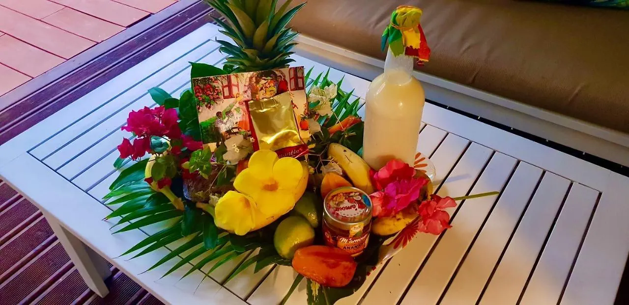 Villa Mabouya Ecolodges Deshaies Guadeloupe